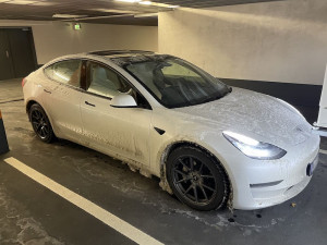Tesla Model 3 Long Range 2021 im Winterbetrieb